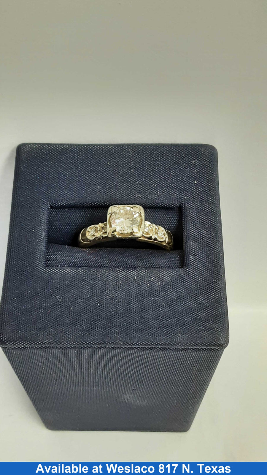 Women's Ring - Solitaire - Yellow Gold 14k (.585) 2.3 grams Size 6