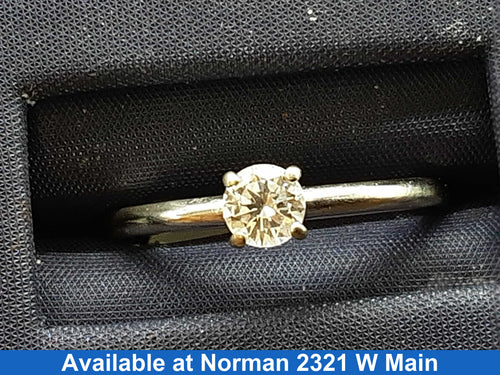 Women's Ring - Solitaire - White Gold 14k (.585) 2.5 grams Size 9