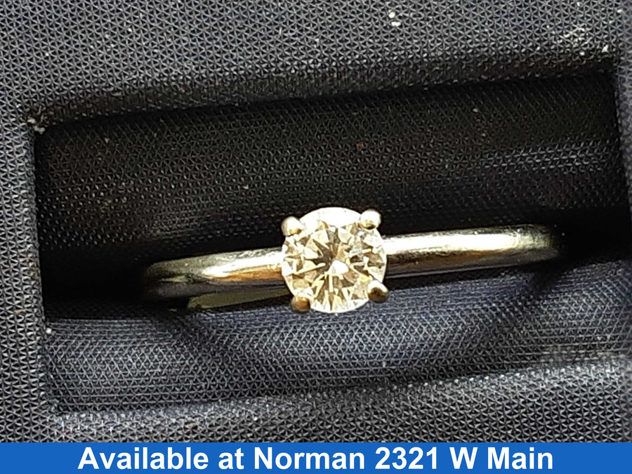 Women's Ring - Solitaire - White Gold 14k (.585) 2.5 grams Size 9