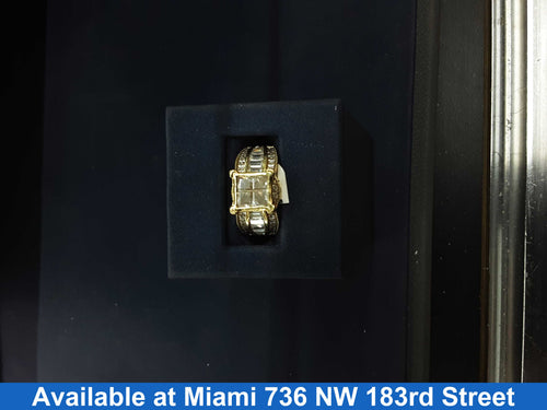 Women's Ring - Yellow Gold 14k (.585) 7.6 grams Size 8.5