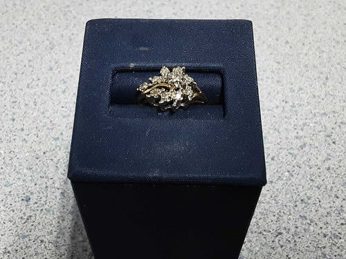 Women's Ring - Yellow Gold 14k (.585) 2.8 grams Size 8