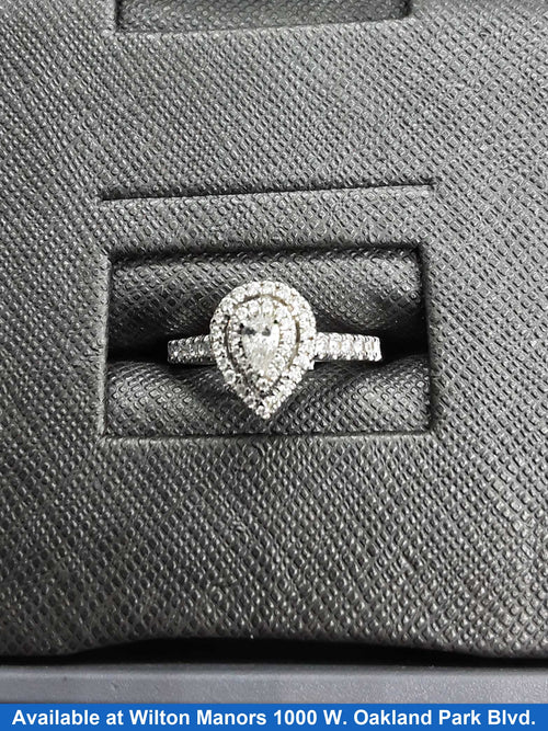 Women's Ring - White Gold 14k (.585) 3.2 grams Size 5.5