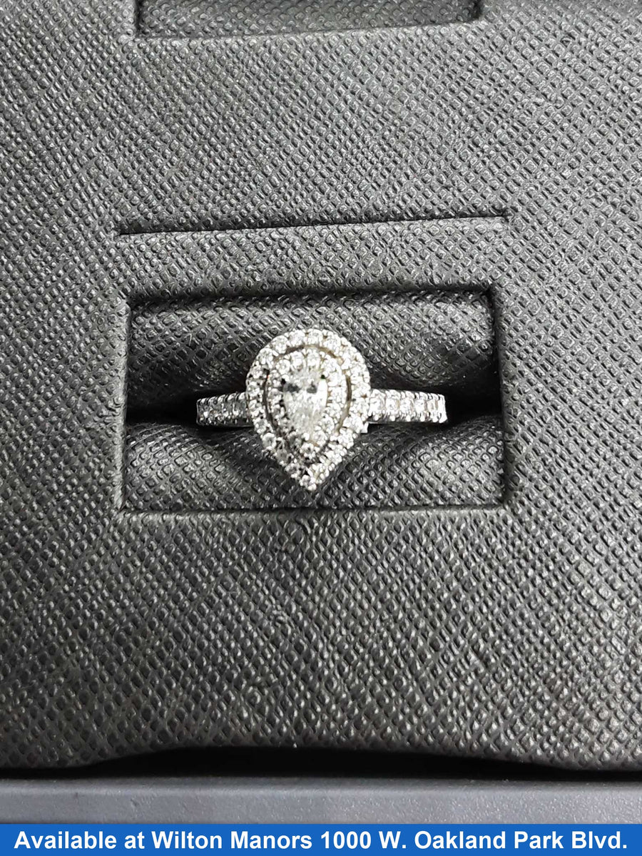 Women's Ring - White Gold 14k (.585) 3.2 grams Size 5.5