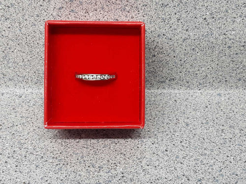 Ring - Wedding Band - White Gold 14k (.585) 2.5 grams Size 6