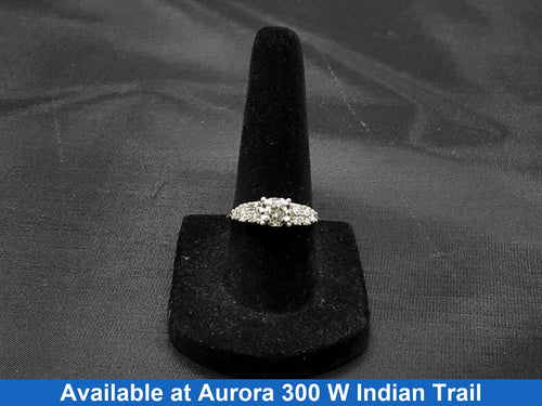 Women's Ring - White Gold 14k (.585) 5 grams Size 7
