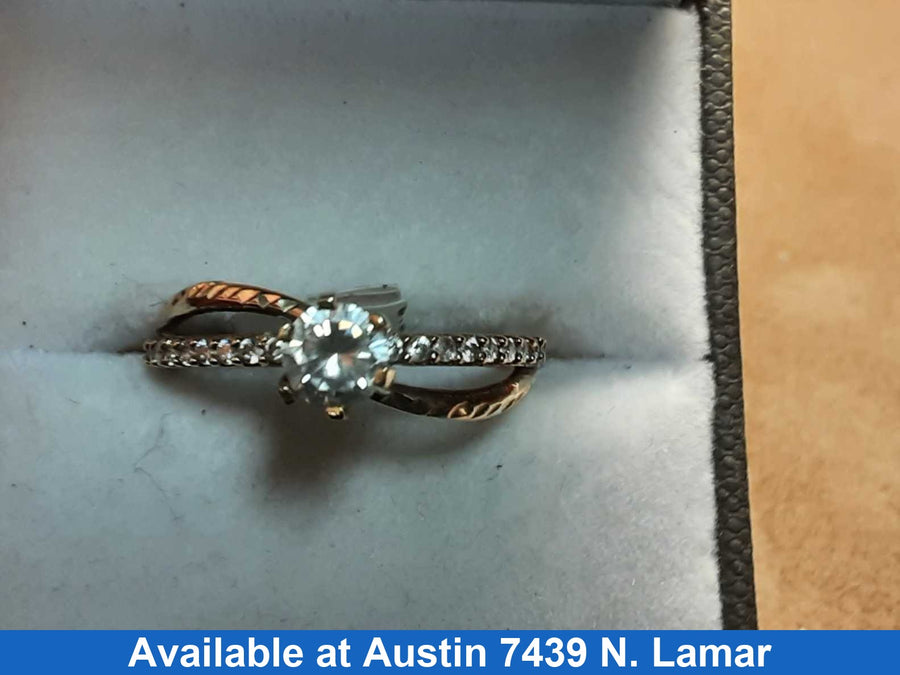 Women's Ring - Solitaire - Yellow Gold 10k (.417) 2 grams Size 8