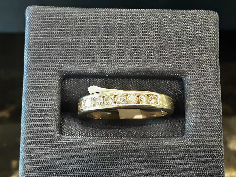 Fancy Wedding Band