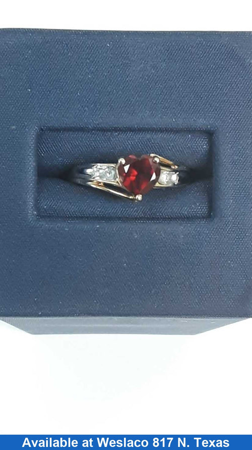 Women's Ring - Yellow Gold 10k (.417) 1.6 grams Size 6