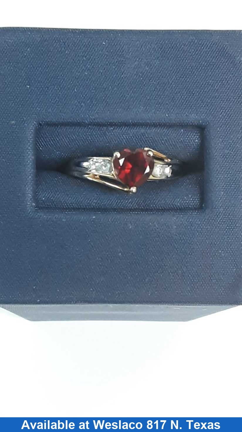 Women's Ring - Yellow Gold 10k (.417) 1.6 grams Size 6