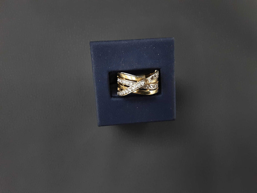 Women's Ring - Yellow Gold 10k (.417) 5.6 grams Size 10