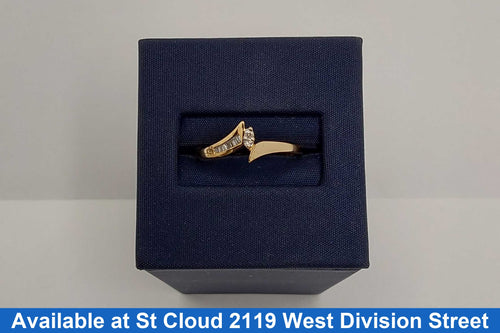 Women's Ring - Yellow Gold 14k (.585) 1.697 grams Size 7.5
