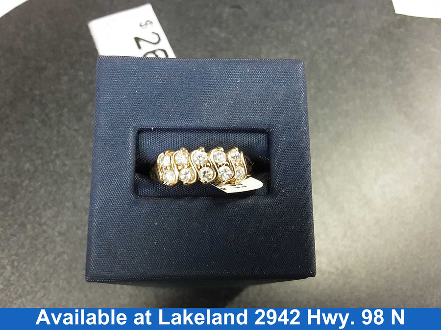 Women's Ring - Yellow Gold 14k (.585) 3.7 grams Size 6