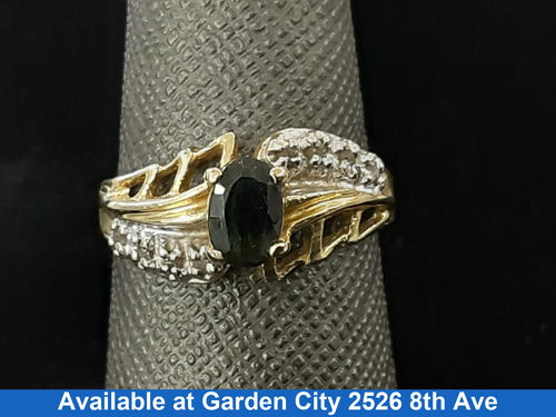 Women's Ring - Yellow Gold 14k (.585) 3.2 grams Size 6.5