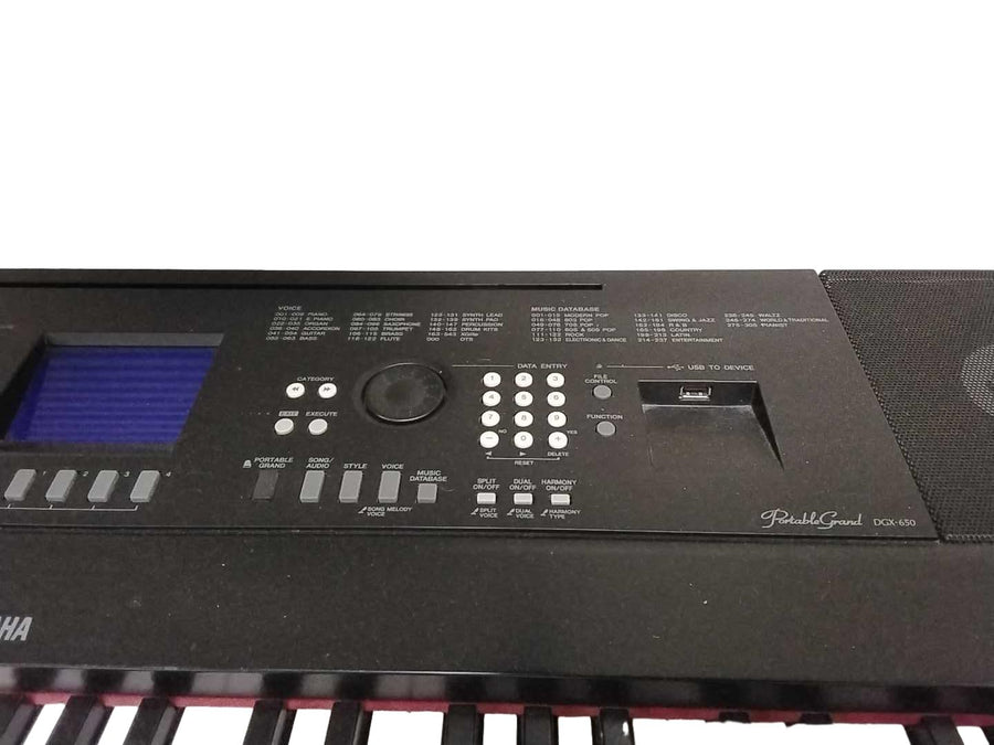 Yamaha Dgx-650 Black Keyboard Stand