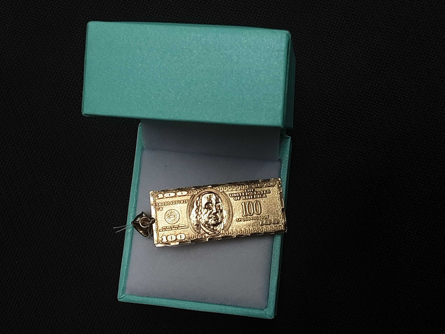 Symbol Pendant - Yellow Gold 10k (.417) 3.8 grams
