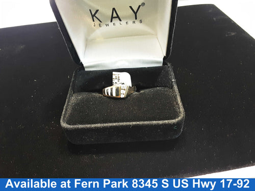 Women's Ring - Yellow Gold 14k (.585) 4.1 grams Size 4.5