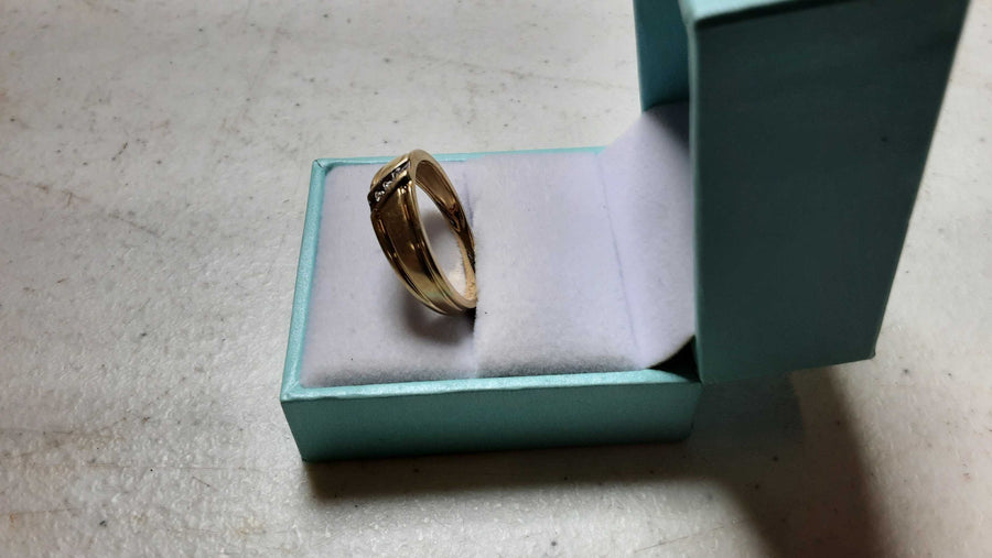 Ring - Wedding Band - Yellow Gold 10k (.417) 3 grams Size 10