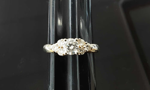 Women's Ring - Yellow Gold 10k (.417) 4.2 grams Size 9
