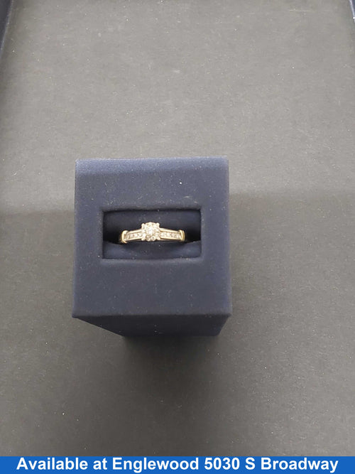 Women's Ring - White Gold 10k (.417) 2.1 grams Size 6.5