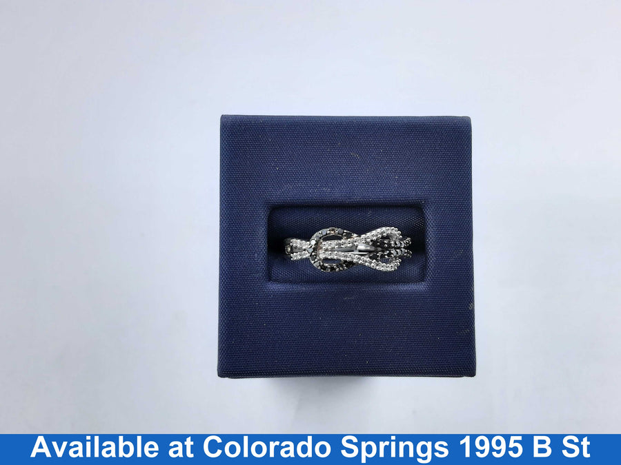 Women's Ring - White Gold 10k (.417) 2.6 grams Size 7.5