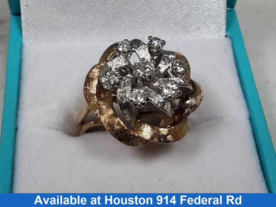 Women's Ring - Yellow Gold 14k (.585) 7.9 grams Size 6