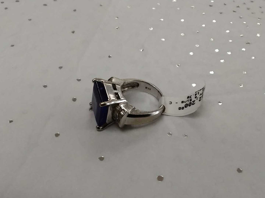 Women's Ring - White Gold 14k (.585) 14.3 grams Size