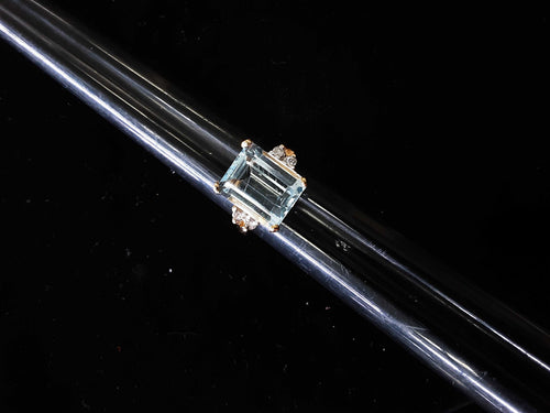 Women's Ring - Solitaire - Yellow Gold 14k (.585) 4.2 grams Size 20
