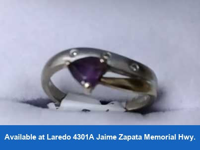 Women's Ring - Solitaire - White Gold 10k (.417) 1.9 grams Size 10
