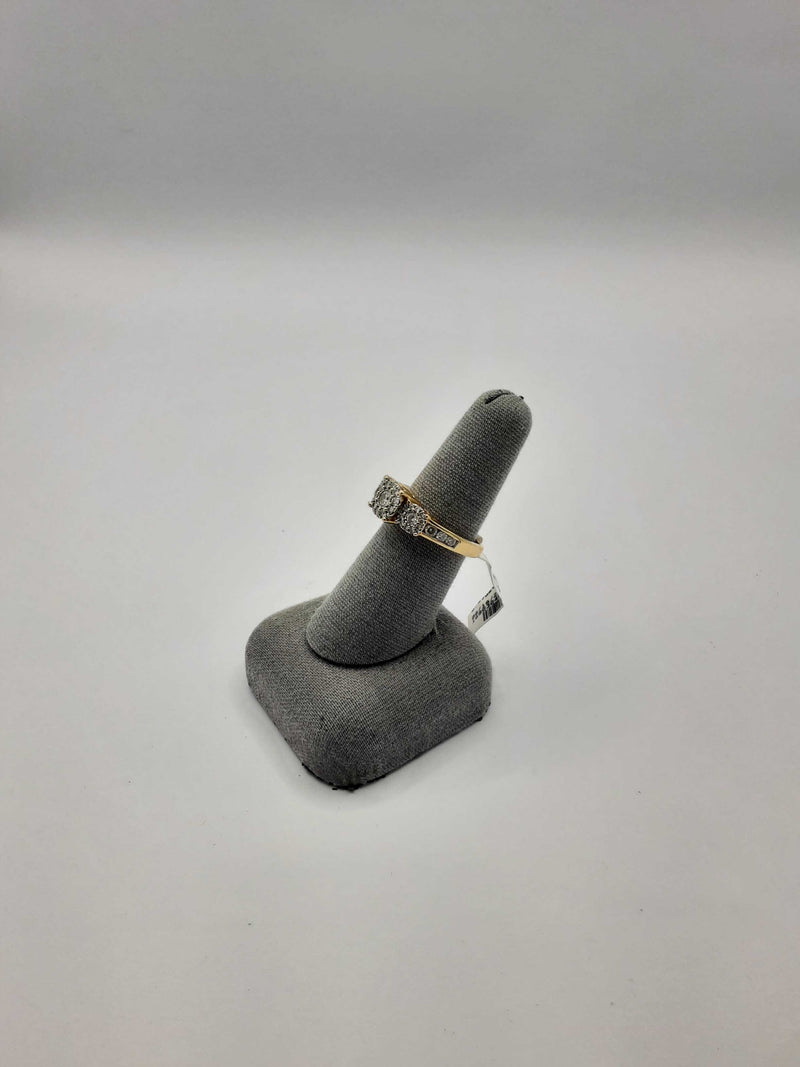 14kt Lady's Cluster Ring