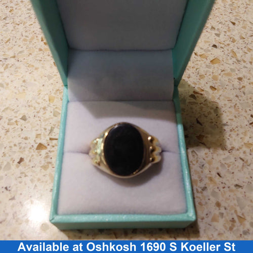 Men's Ring - White Gold 10k (.417) 7.3 grams Size 10.5