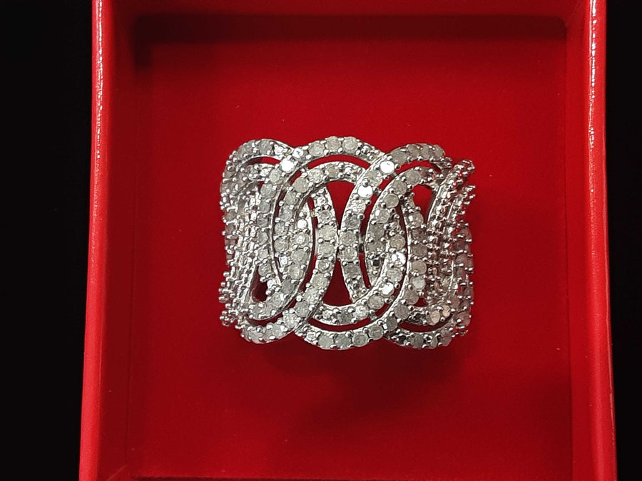 Women's Ring - Silver 8.1 grams Size 8