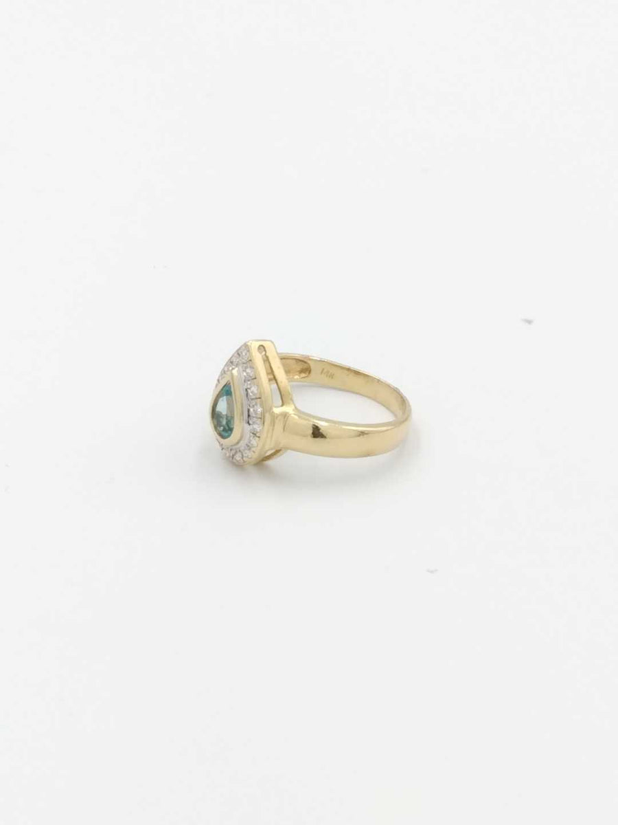 Women's Ring - Yellow Gold 14k (.585) 4.4 grams Size 8
