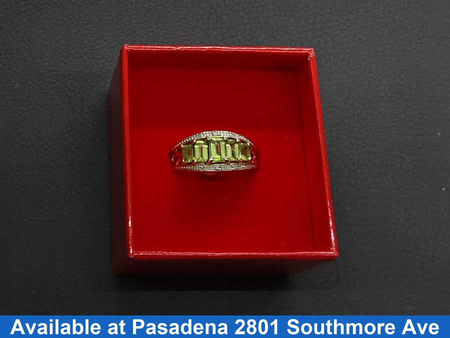 Women's Ring - Yellow Gold 14k (.585) 3.9 grams Size 9