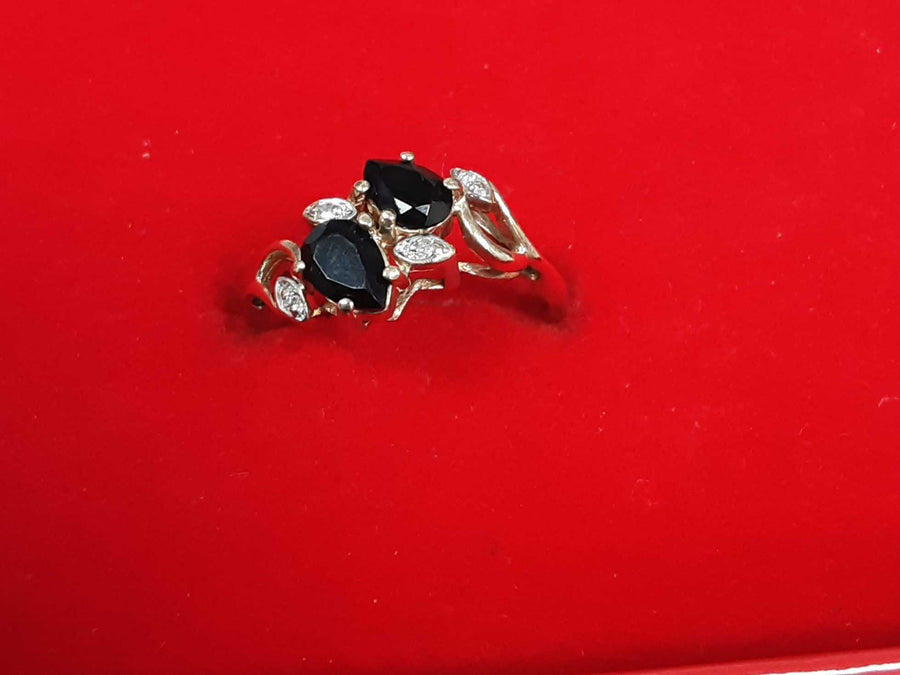 Women's Ring - Yellow Gold 10k (.417) 2.1 grams Size 7