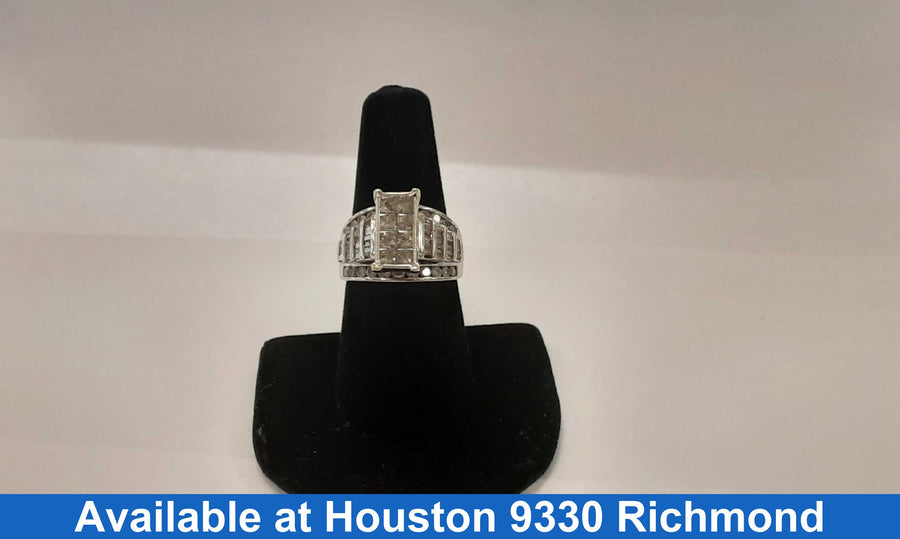 Women's Ring - White Gold 10k (.417) 7.9 grams Size 8