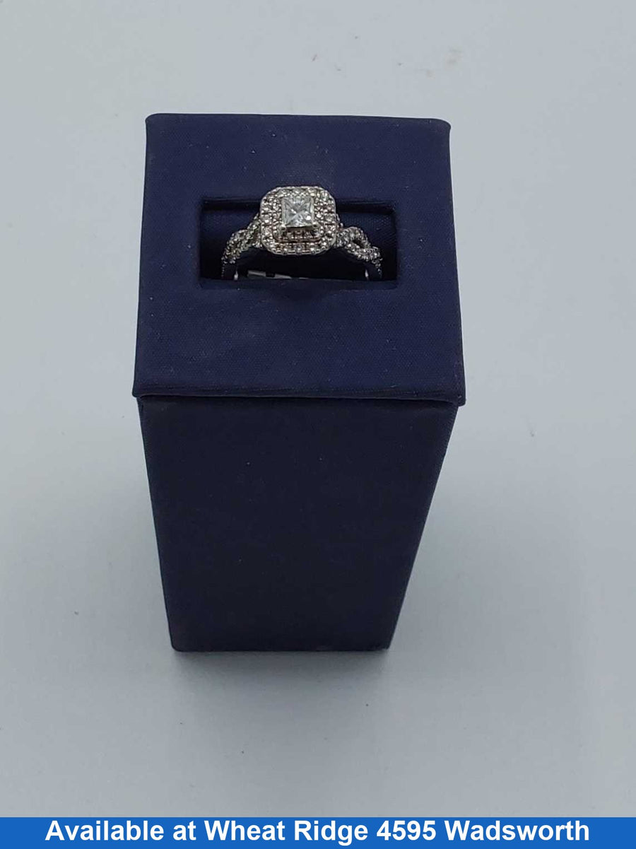 Women's Ring - White Gold 14k (.585) 4.3 grams Size 20