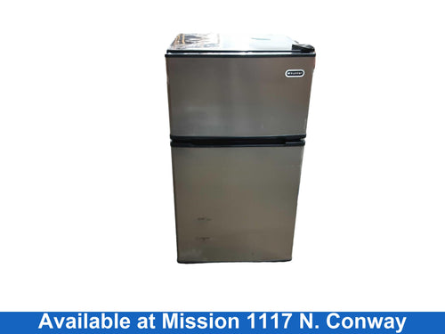 Whynter Silver Compact Refrigerator