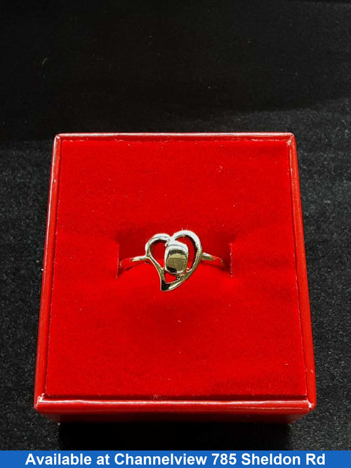 Women's Ring - Yellow Gold 10k (.417) 1.7 grams Size 7.5