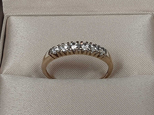 Ring - Wedding Band - Yellow Gold 10k (.417) 1.6 grams Size 8.5