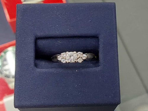 Women's Ring - White Gold 10k (.417) 1.4 grams Size 20