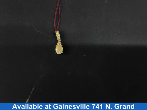 Diamond Pendant - Yellow Gold 14k (.585) 1.9 grams