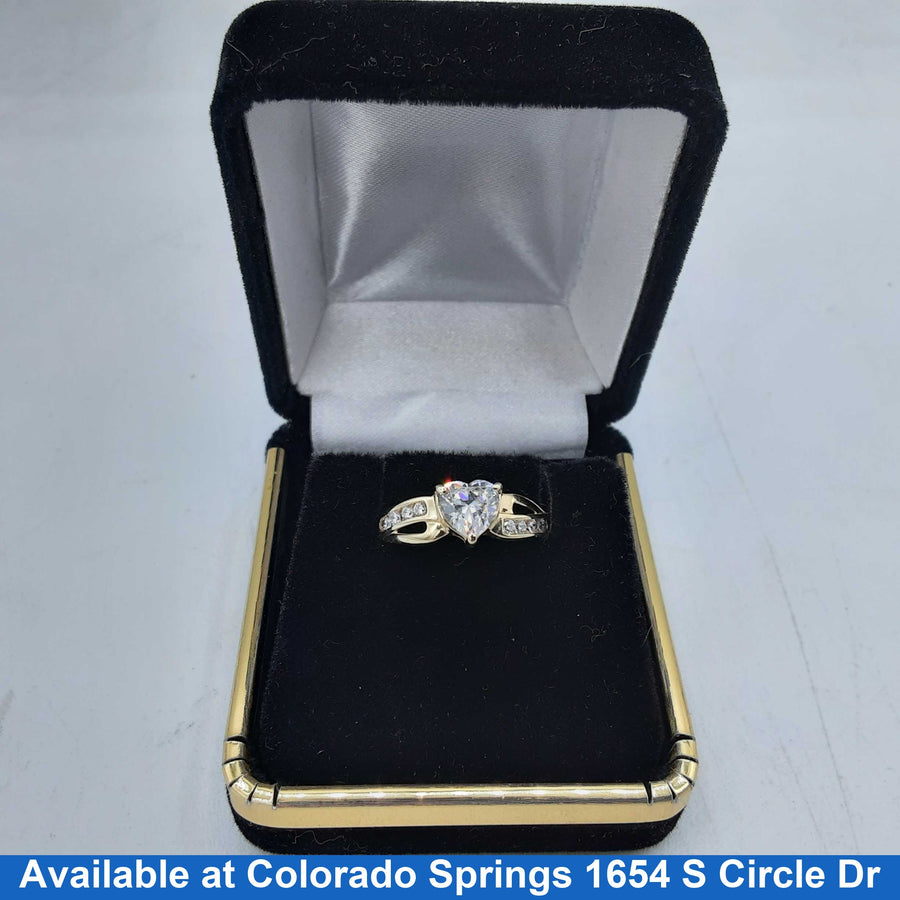 Women's Ring - Yellow Gold 10k (.417) 1.7 grams Size 6