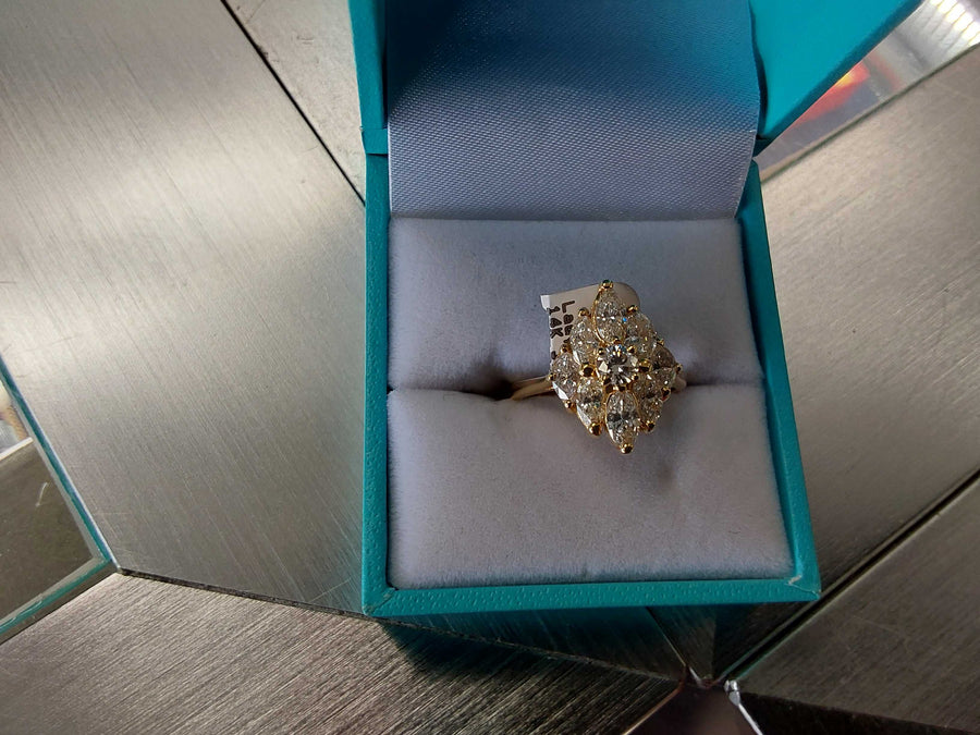 Women's Ring - Yellow Gold 14k (.585) 3.9 grams Size 6