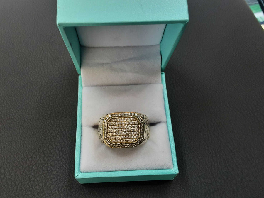 Men's Ring - Yellow Gold 10k (.417) 7.4 grams Size 11