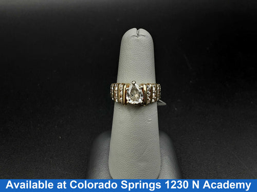 Women's Ring - Yellow Gold 14k (.585) 7.9 grams Size 6