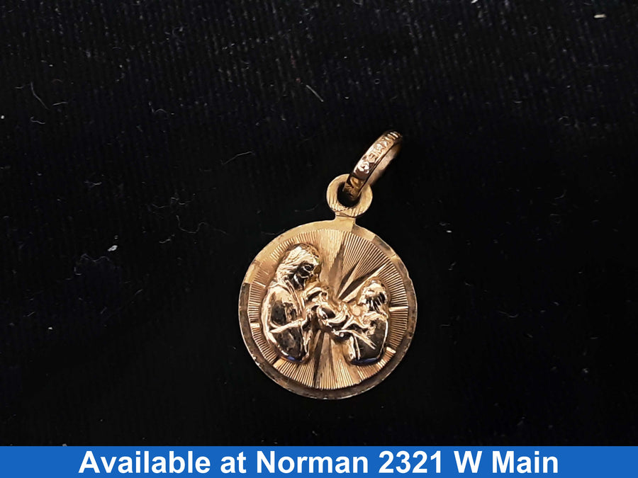 Religious Pendant - Yellow Gold 10k (.417) 1.3 grams