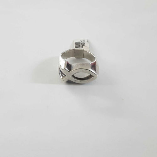 Women's Ring - Silver 11.3 grams Size 8
