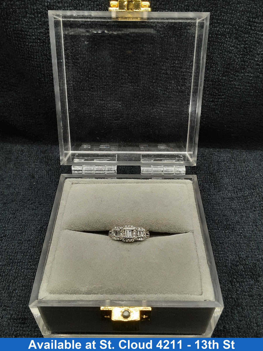 White Gold Wedding Set