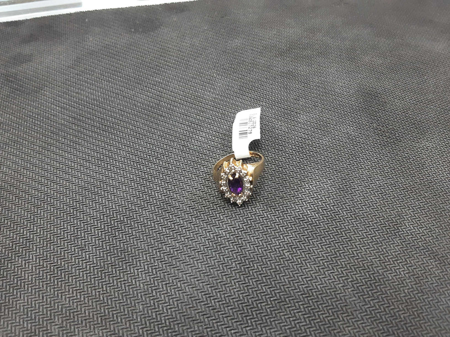 Women's Ring - Yellow Gold 10k (.417) 2.8 grams Size 6.5