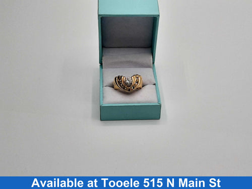 Women's Ring - Solitaire - Yellow Gold 14k (.585) 10.5 grams Size 8